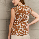 Giraffe Print Round Neck Tank Top