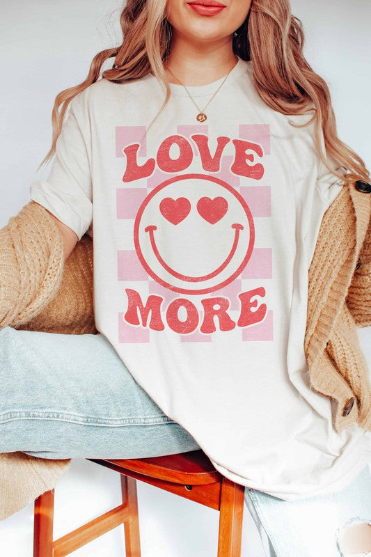 LOVE MORE SMILEY GRAPHIC TEE